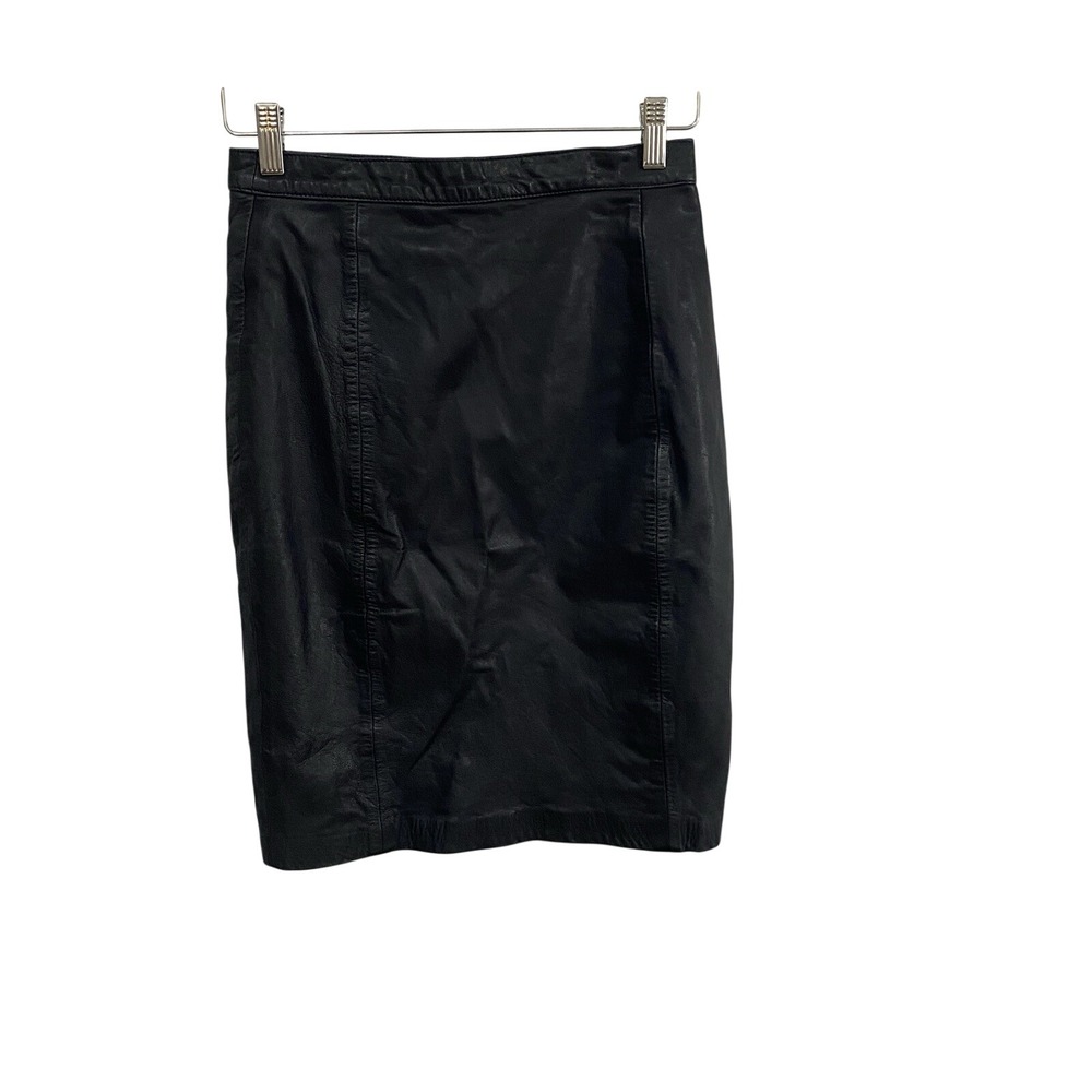 Vintage BB Dakota Black Genuine Leather Skirt with Snaps On Back, Size‎ 7/8